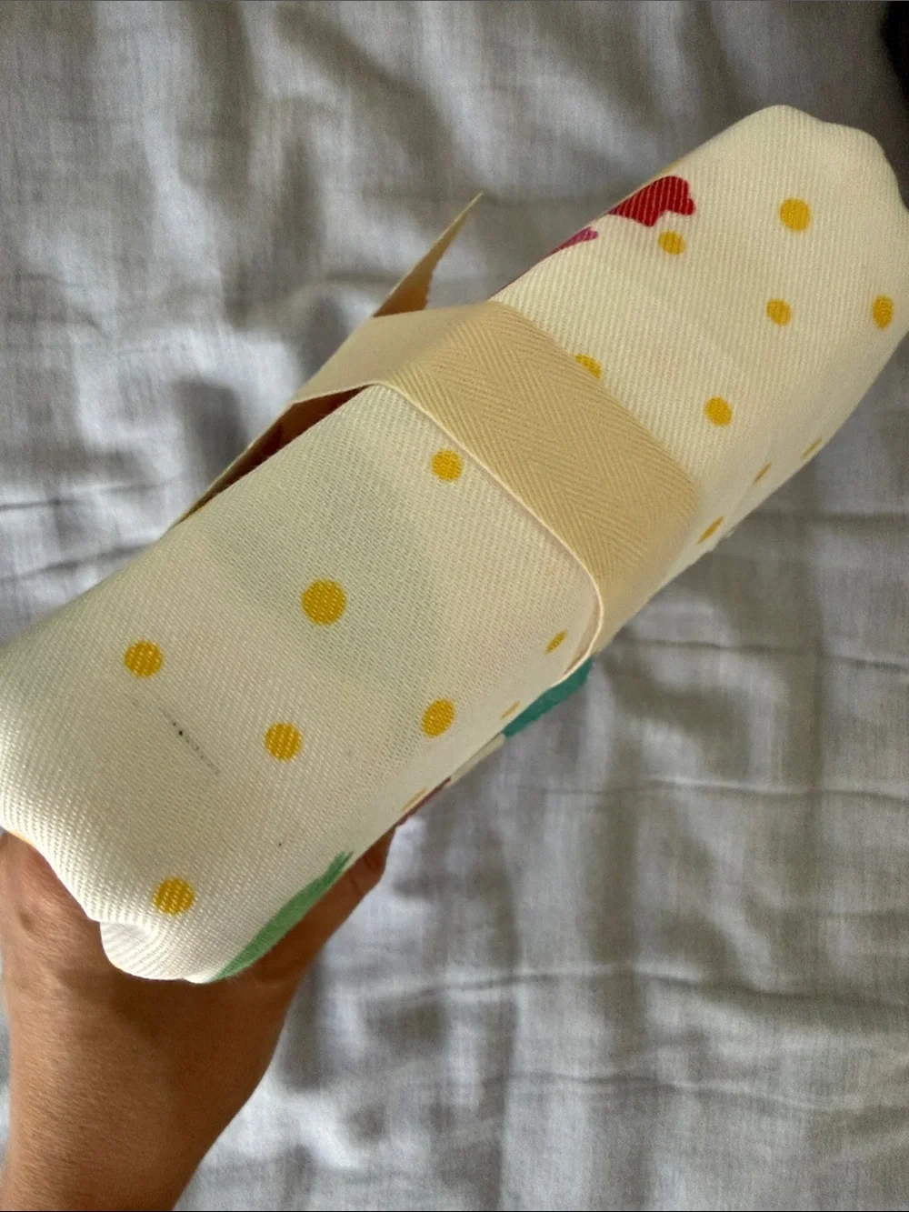 New The Pioneer Woman Breezy Blossom Shower Curtain Dainty Appliqué Dot Accents